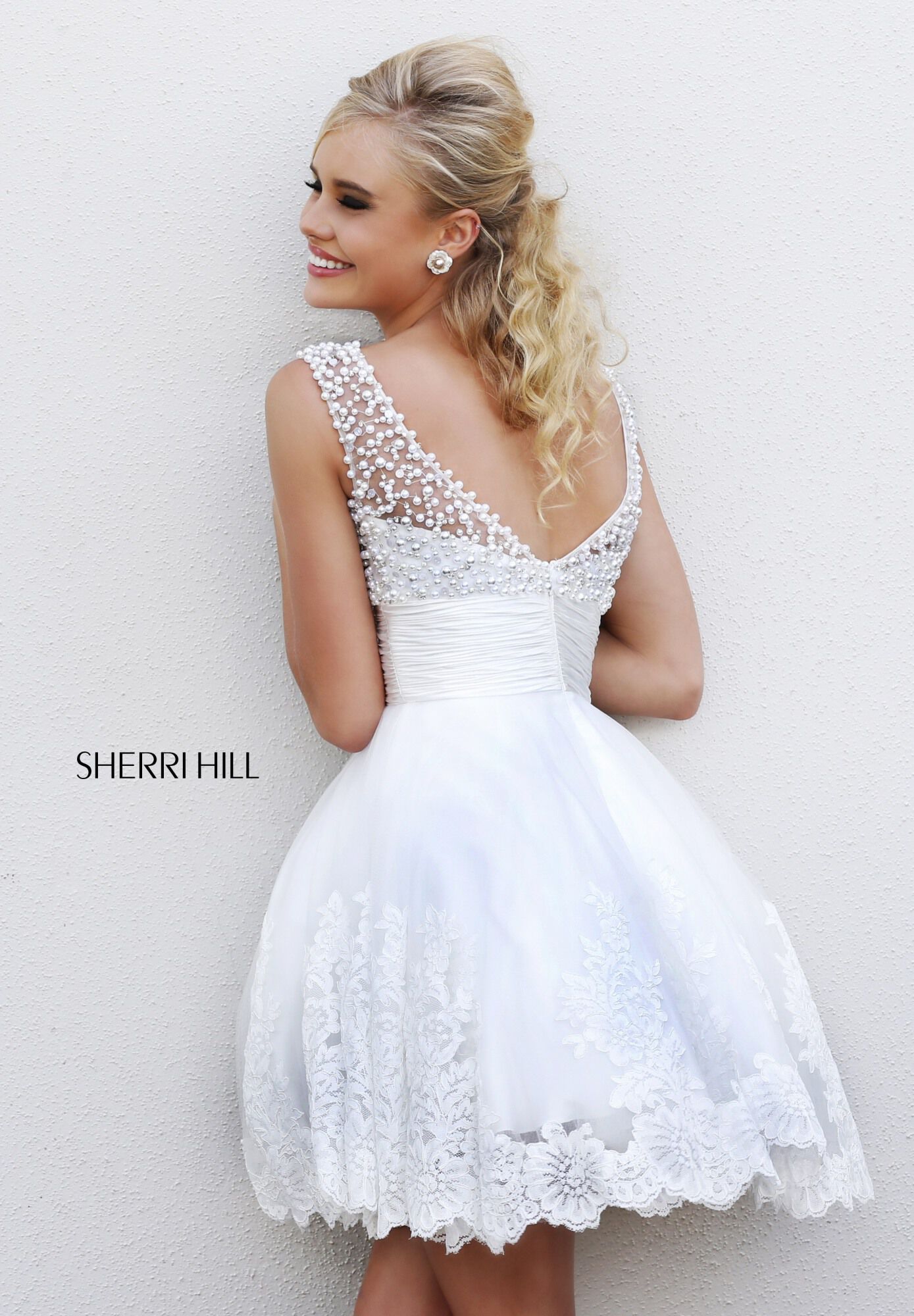 White Short Sherri Hill Prom Dresses