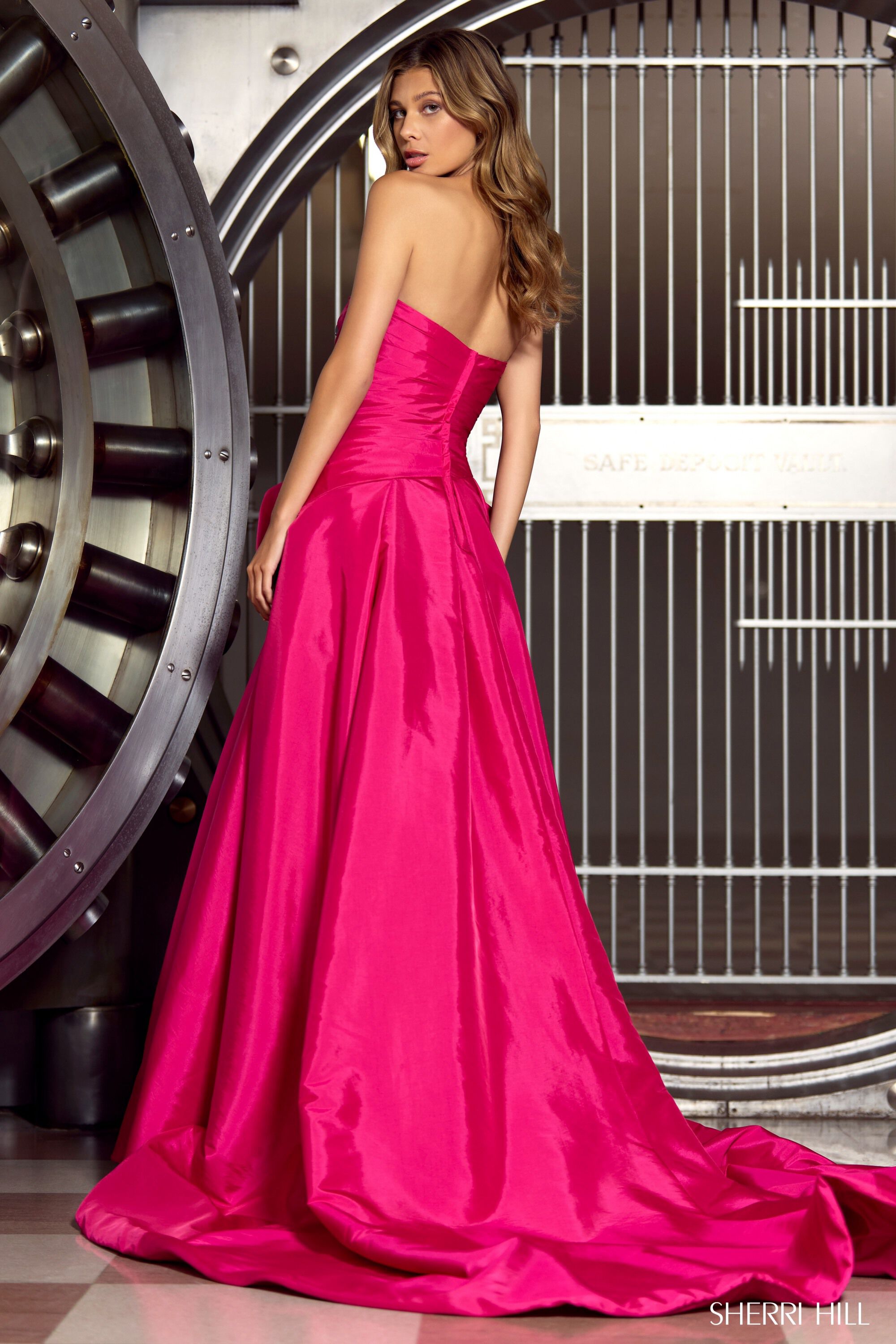 Sherri Hill Red